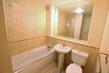 2 bed flat, The Mews, Newcastle Upon Tyne, Newcastle, NE14DA - Image 5